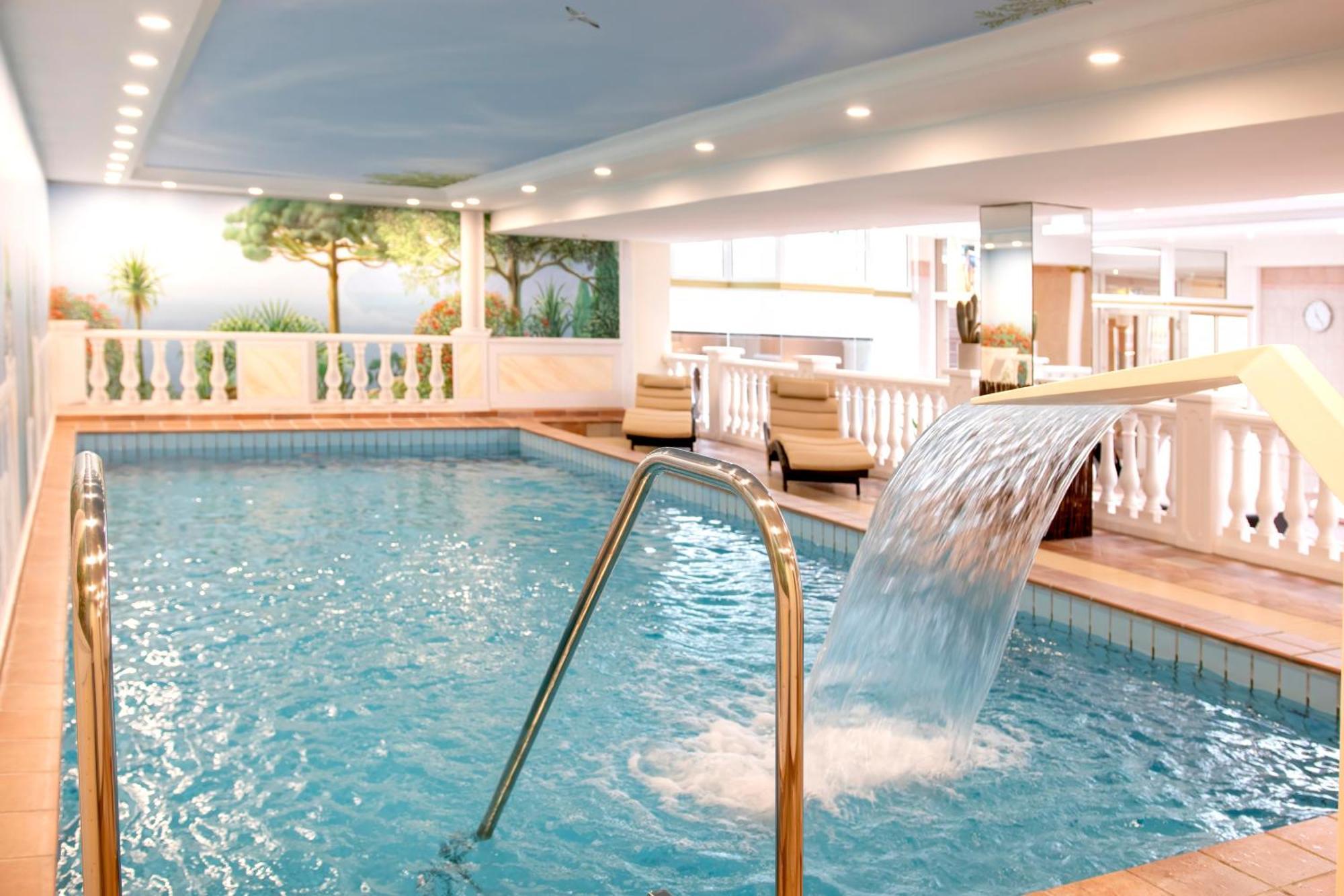 Golf- Und Wellnesshotel Amtsheide Bad Bevensen Bagian luar foto