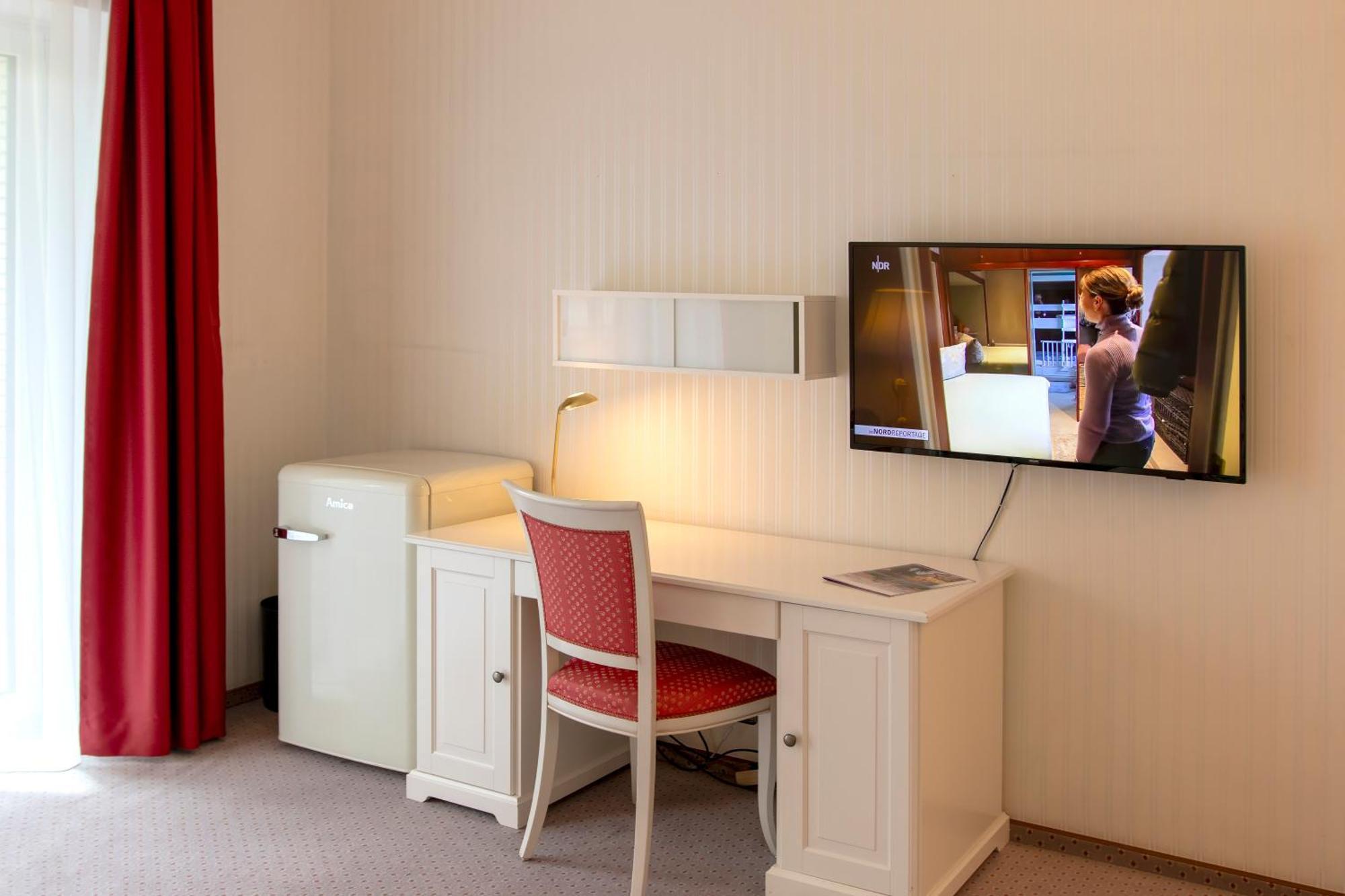 Golf- Und Wellnesshotel Amtsheide Bad Bevensen Bagian luar foto